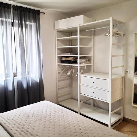 Holiday Home Petra Podstrana Luaran gambar